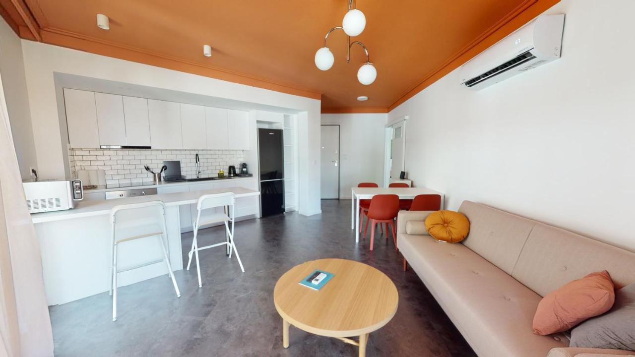 Onezerotwo By Zoia Living Aparthotel Athens Luaran gambar