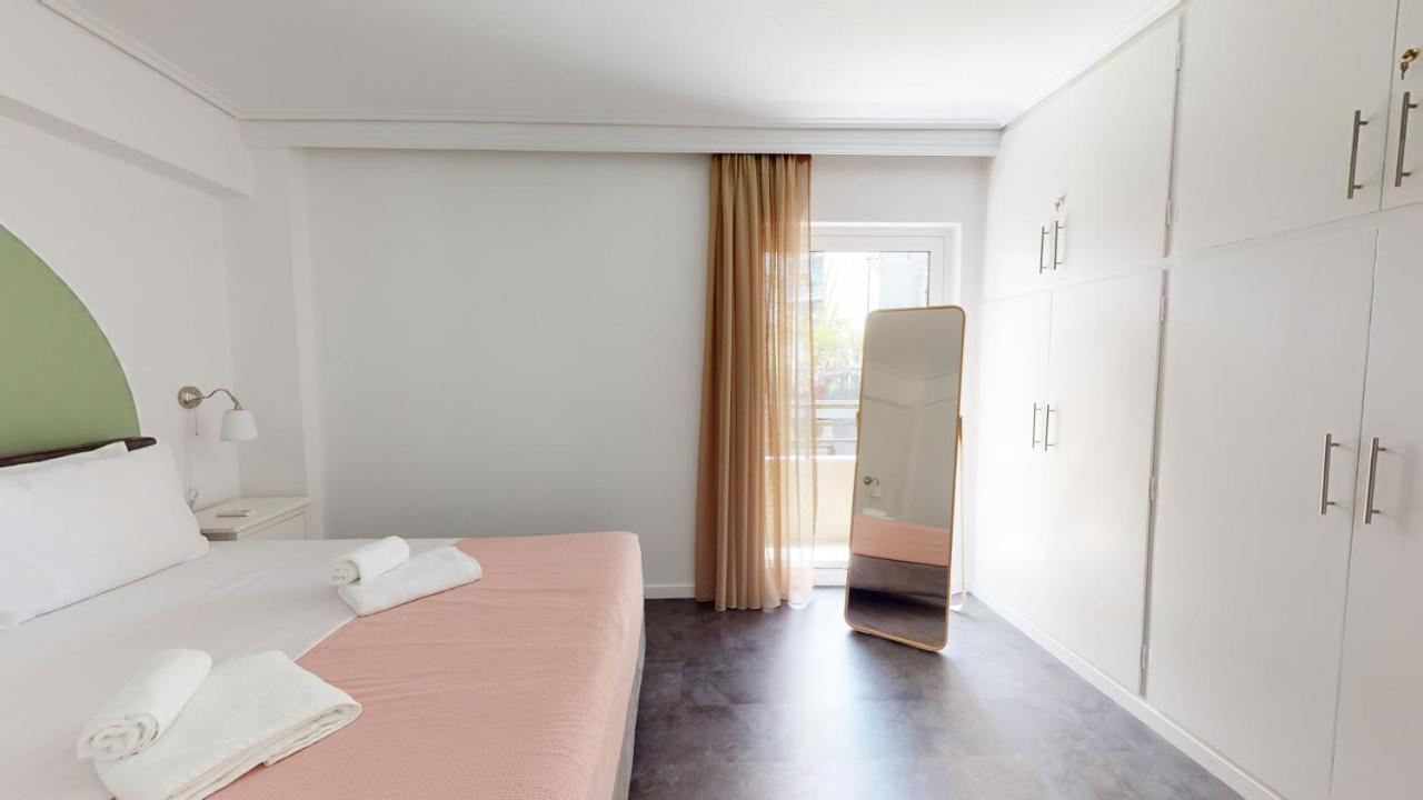 Onezerotwo By Zoia Living Aparthotel Athens Luaran gambar