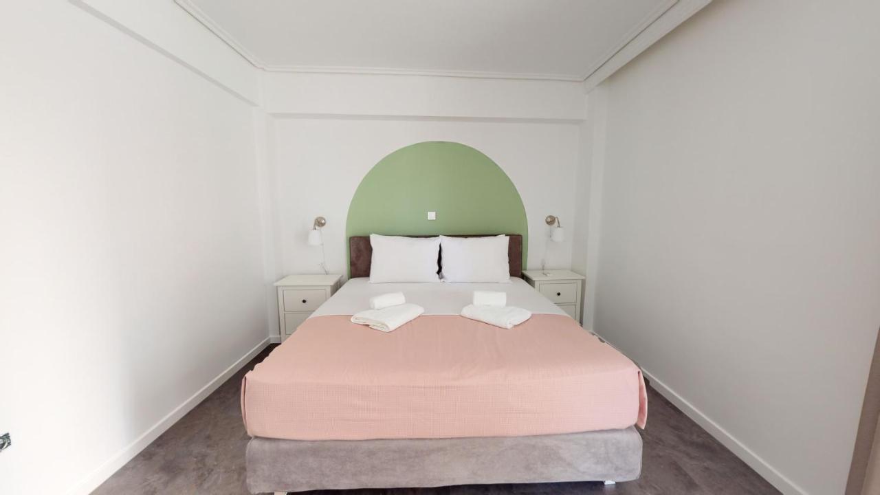 Onezerotwo By Zoia Living Aparthotel Athens Luaran gambar