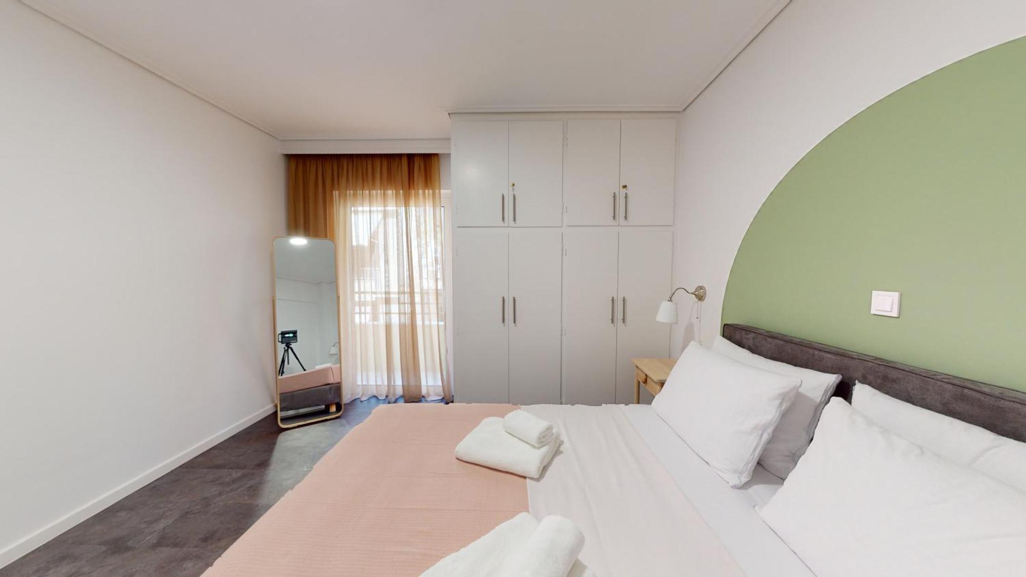 Onezerotwo By Zoia Living Aparthotel Athens Luaran gambar