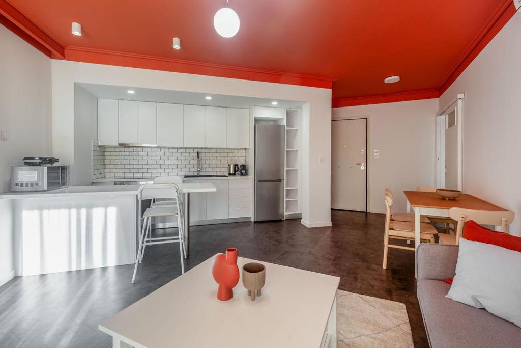 Onezerotwo By Zoia Living Aparthotel Athens Luaran gambar