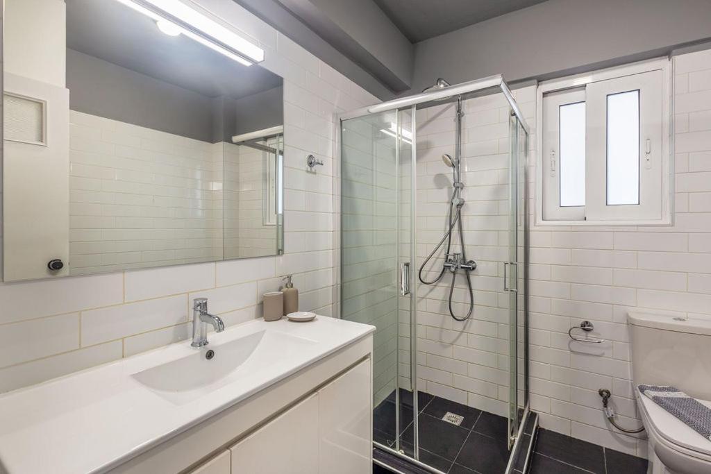 Onezerotwo By Zoia Living Aparthotel Athens Luaran gambar