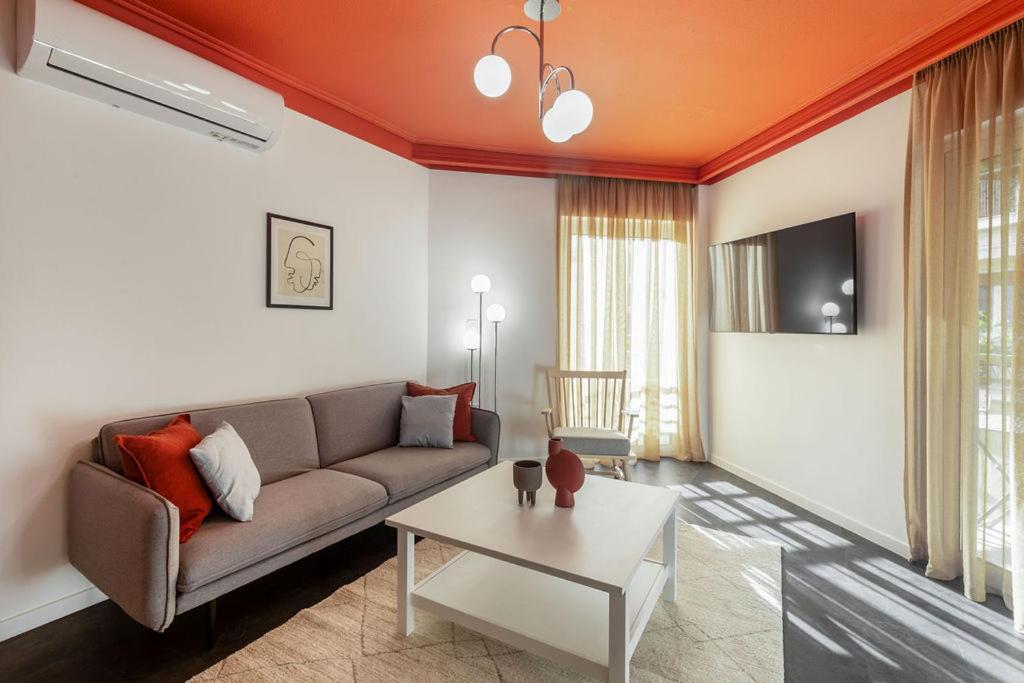 Onezerotwo By Zoia Living Aparthotel Athens Luaran gambar